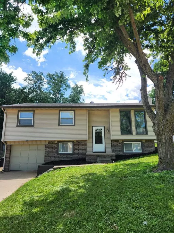 Millard 3/2/1 Newly Remodeled House for rent in Omaha, NE