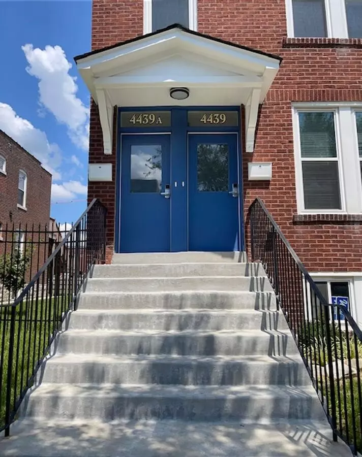 4439 Swann Apartment for rent in St Louis, MO