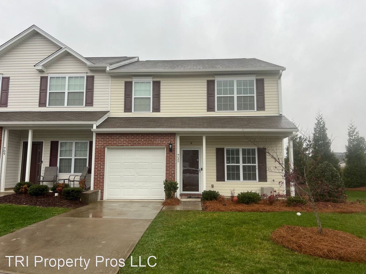 711 Central Park Ave Greensboro, NC House for Rent Rentable