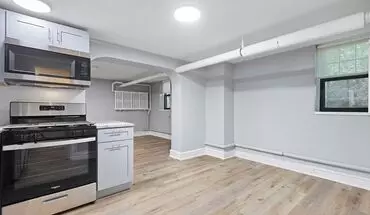 3 of 12 Newly Remodeled 1 Bed Vintage Charm With 21st Century Upgrades Apartment for rent in Waukegan, IL