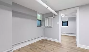 5 of 12 Newly Remodeled 1 Bed Vintage Charm With 21st Century Upgrades Apartment for rent in Waukegan, IL
