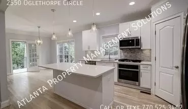 3 of 31 2550 Oglethorpe Cir House for rent in Brookhaven, GA