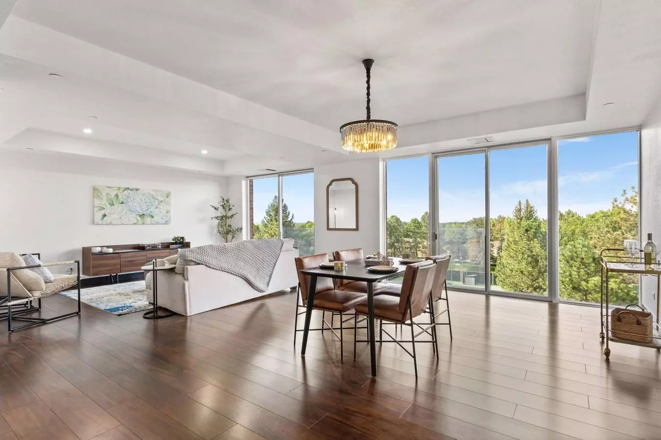 Remodeled 2bd, 2ba Englewood Condo With Mountain Views And 3 Parking Spots Apartment for rent in Englewood, CO