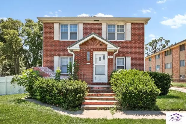 3825 Cuming St Apartment for rent in Omaha, NE