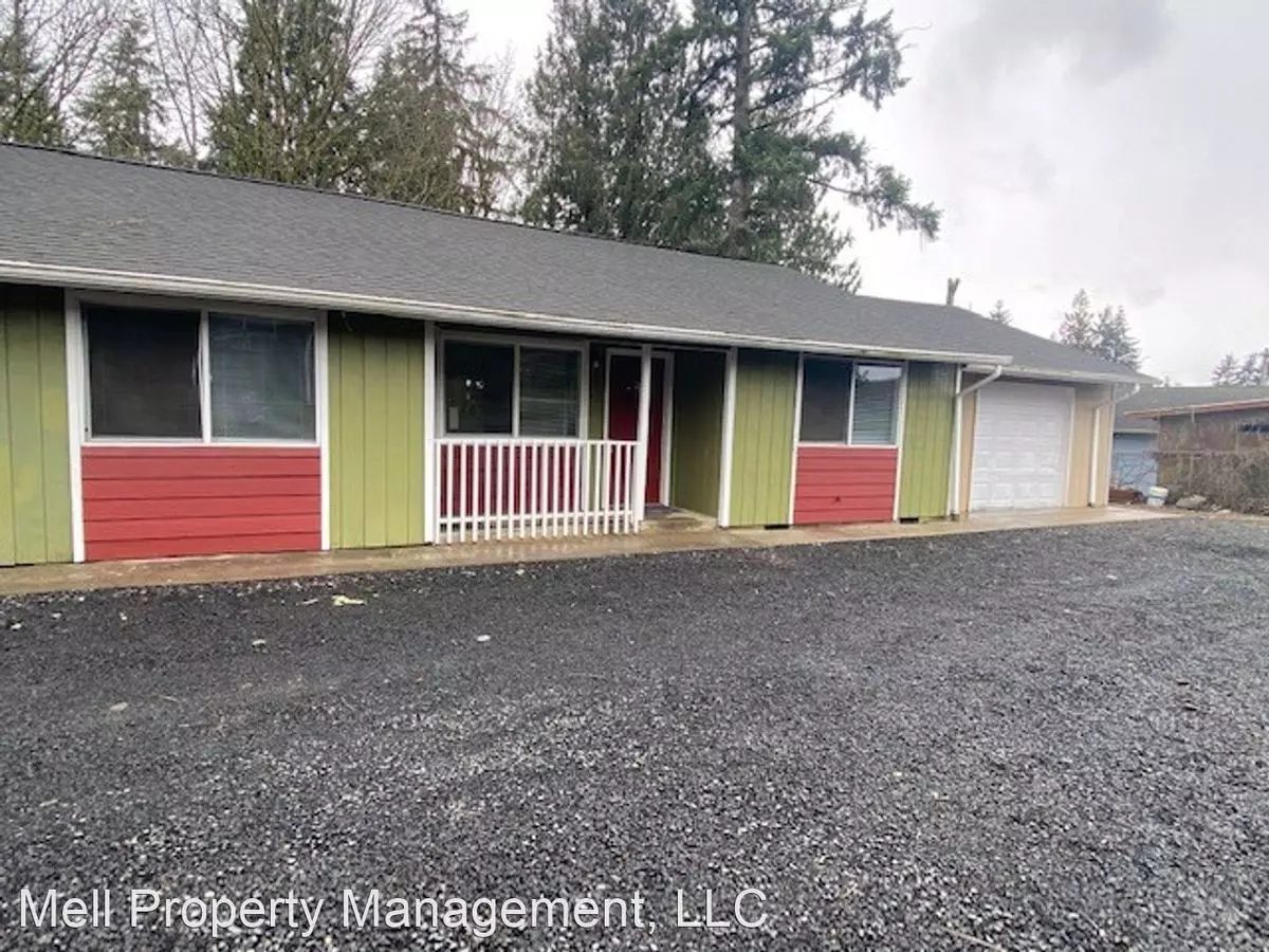 1807 Mason St Duplex - Aact Apartment for rent in Shelton, WA