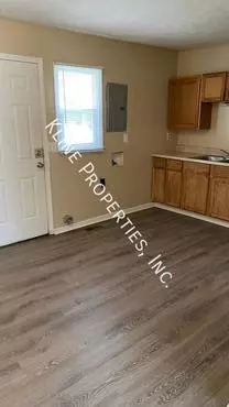 3 of 6 6005 Dickson Rd Apt Indianapolis Apartment for rent in Indianapolis, IN