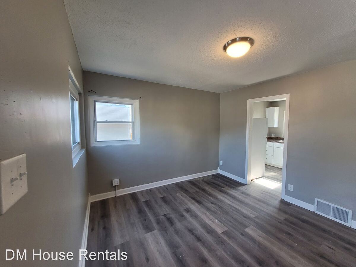 1964 Arlington Ave Des Moines, IA House for Rent Rentable