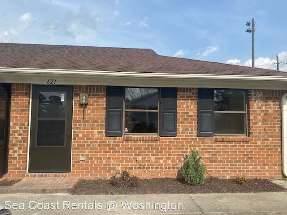 621 Plymouth St Washington, NC Apartment for Rent Rentable