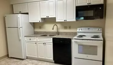 3 of 19 Alumni East Associates (9) Apartment for rent in Providence, RI