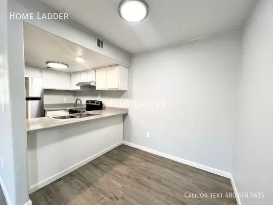 4957 S Park Ave Apartment for rent in Tucson, AZ