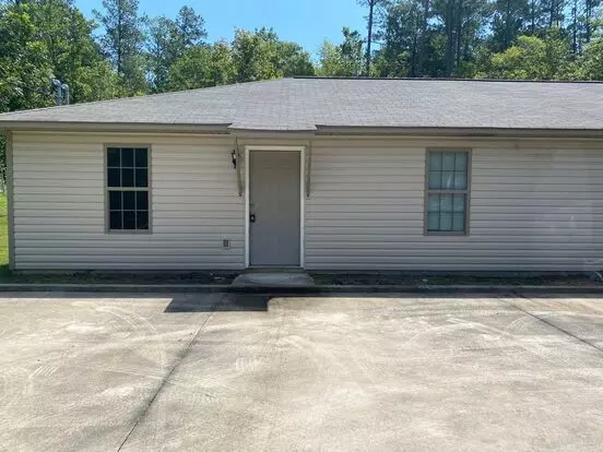 2643 Tanglewood Trl Apartment for rent in Hokes Bluff, AL