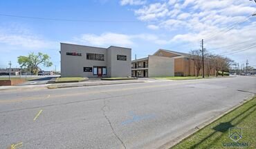 188 - G1- Downtown Villa Apartment for rent in Gadsden, AL