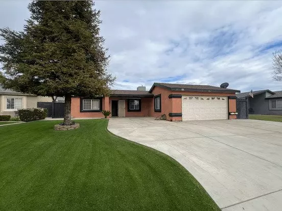 Charming 4 Bedroom 2 Bath Apartment for rent in Bakersfield, CA