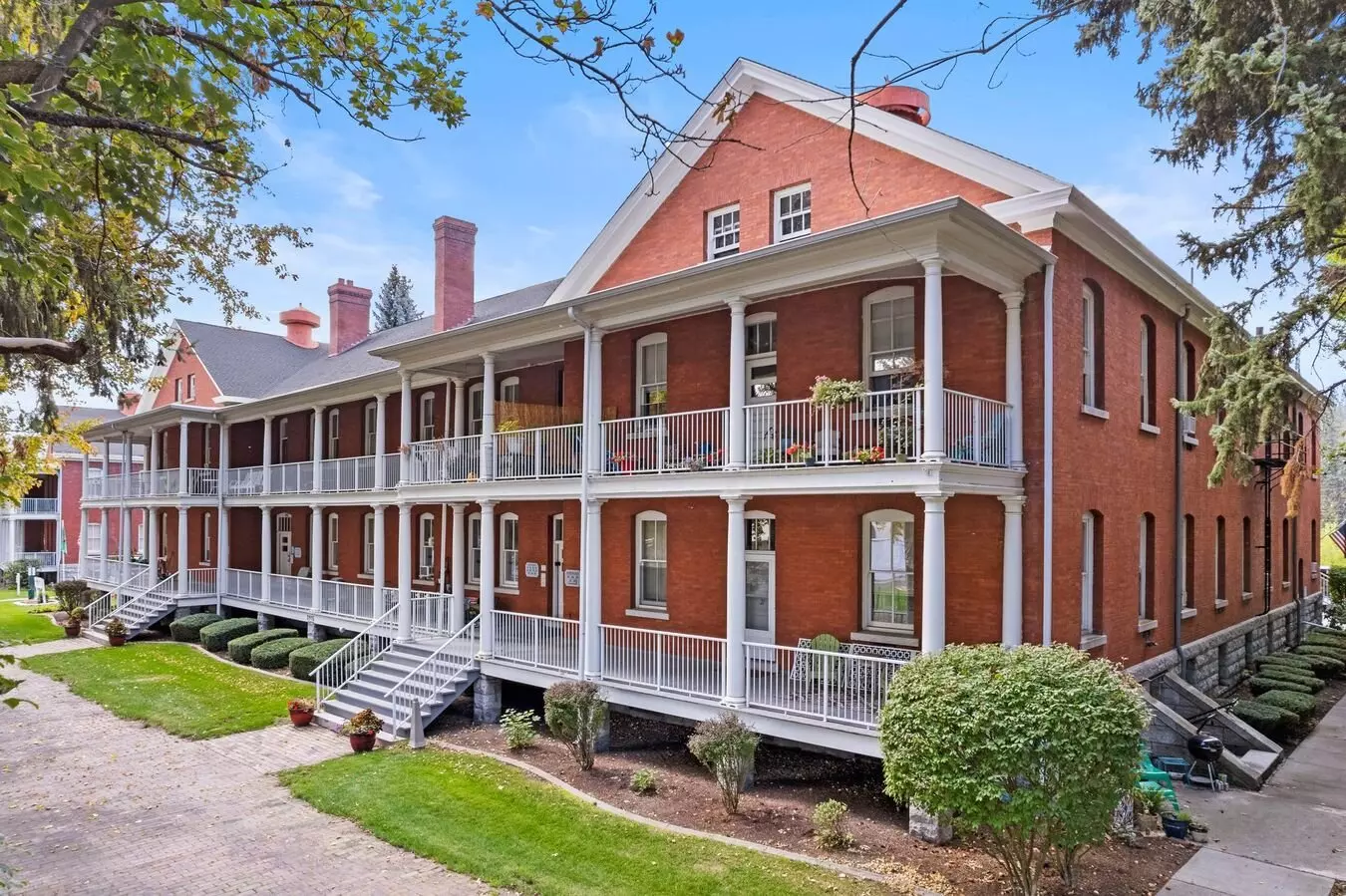 Randolph Arms Apartment for rent in Spokane, WA