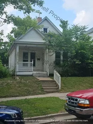 Move In Special! There Is A $25 Application Fee And Everyone Over 18 Has To Fill Out Their Own Application. Apartment for rent in Rock Island, IL
