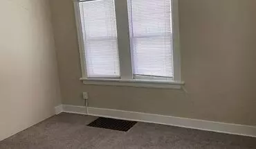 3 of 6 2717-2719 11th Ave.C Apartment for rent in Moline, IL