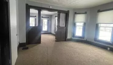 3 of 9 2831 8th Ave House for rent in Rock Island, IL