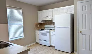 5 of 17 1104 Howell Rd Apt G Large 2bd/2ba Oak Grove Duplex - $975/mo. House for rent in Purvis, MS