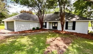 2 of 6 5 Windlass Drive | 3 Bd 2 Ba | $1800 Mth $1800 Dep | House for rent in Hattiesburg, MS