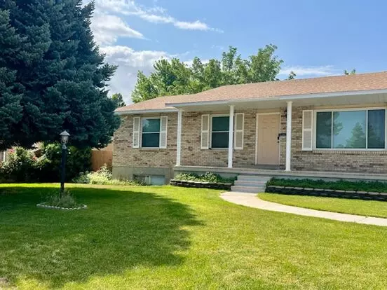 Lovely Rambler In Peaceful Sojo Neighborhood Apartment for rent in South Jordan, UT