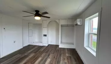 4 of 31 5610 US 20 Apartment for rent in Lagrange, IN