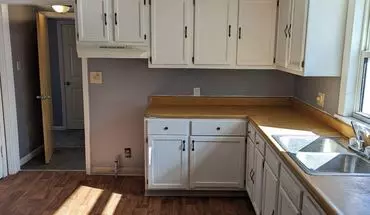 5 of 11 208 S Bendix Dr House for rent in South Bend, IN