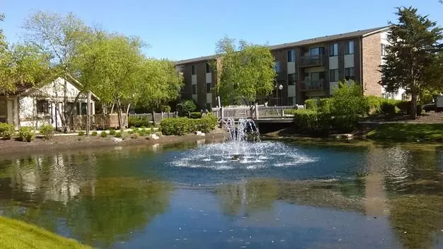 The Ponds On Plum Grove Apartment for rent in Roselle, IL The Ponds On Plum Grove Apartment for rent in Roselle, IL