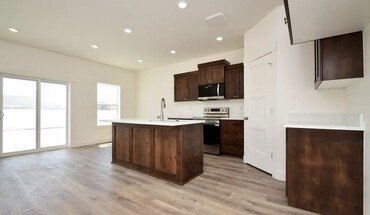 3034 Kalani Ct Apartment for rent in Ammon, ID