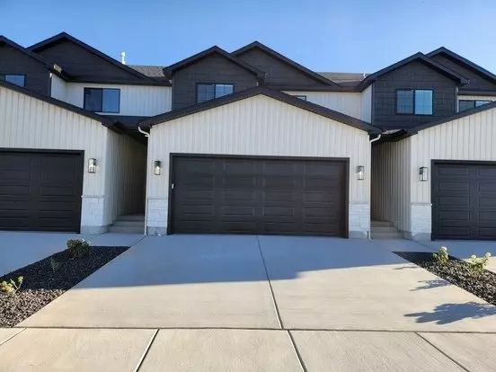 3034 Kalani Ct Apartment for rent in Ammon, ID