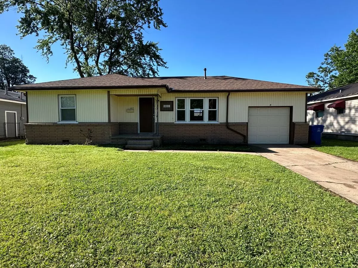 Well Maintained And Updated Home Near The Rose District House for rent in Broken Arrow, OK