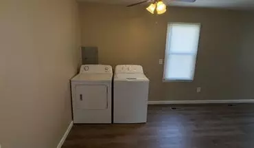 5 of 10 917 Independence Ave House for rent in Evansville, IN