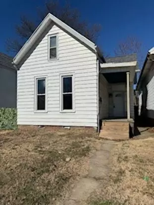 740 E Delaware St Apartment for rent in Evansville, IN