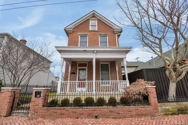 Stunning And Spacious 3 Bedroom House Apartment for rent in Columbus, OH Stunning And Spacious 3 Bedroom House Apartment for rent in Columbus, OH