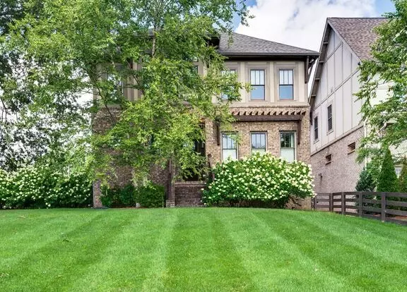 Stunning 4be/3.5ba Home In The Heart Of Green Hills! Apartment for rent in Nashville, TN