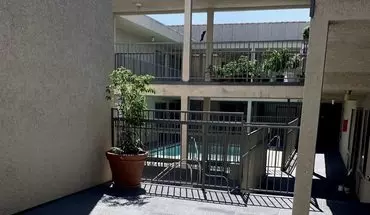 2 of 14 6810 Foothill Blvd Apartment for rent in Tujunga, CA