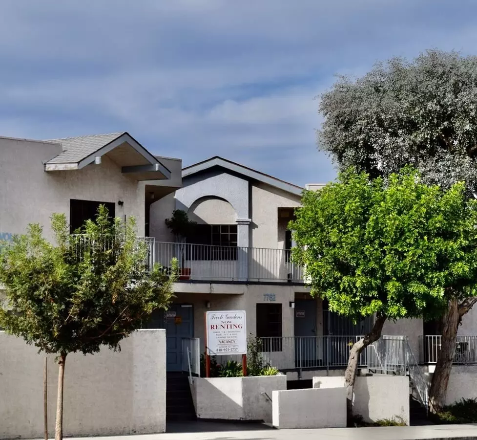 7762 Foothill Blvd Apartment for rent in Tujunga, CA