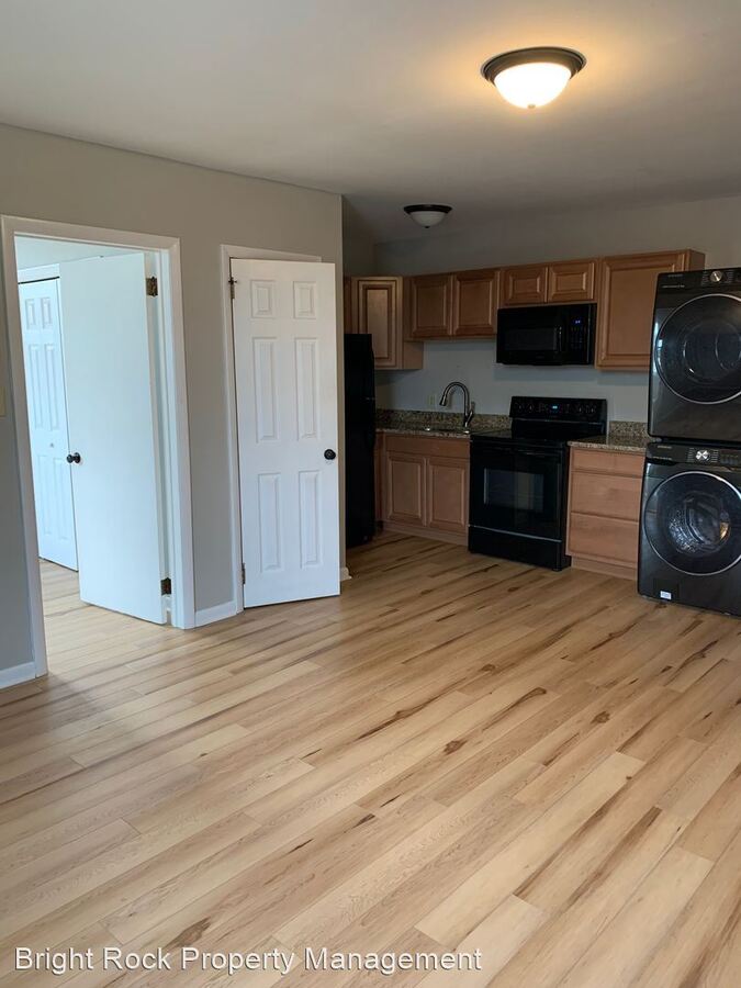 113 Broad St Marion, VA Apartment for Rent Rentable