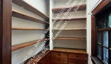5 of 9 1822 N Cambridge Ave Apartment for rent in Milwaukee, WI