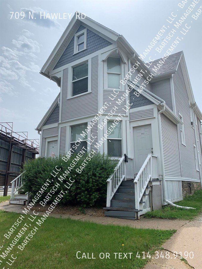 709 N Hawley Rd Milwaukee, WI Apartment for Rent | Rentable