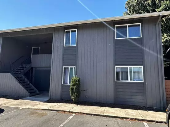 336 & 348 Whitesell Ave W Apartment for rent in Monmouth, OR