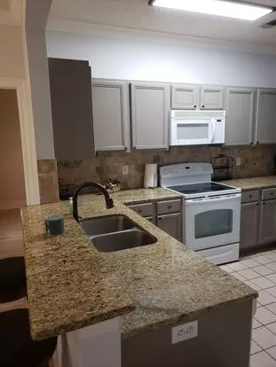 Now Leasing! Highland Village II – Gated And Just Minutes From Lsu Apartment for rent in Baton Rouge, LA Now Leasing! Highland Village II – Gated And Just Minutes From Lsu Apartment for rent in Baton Rouge, LA