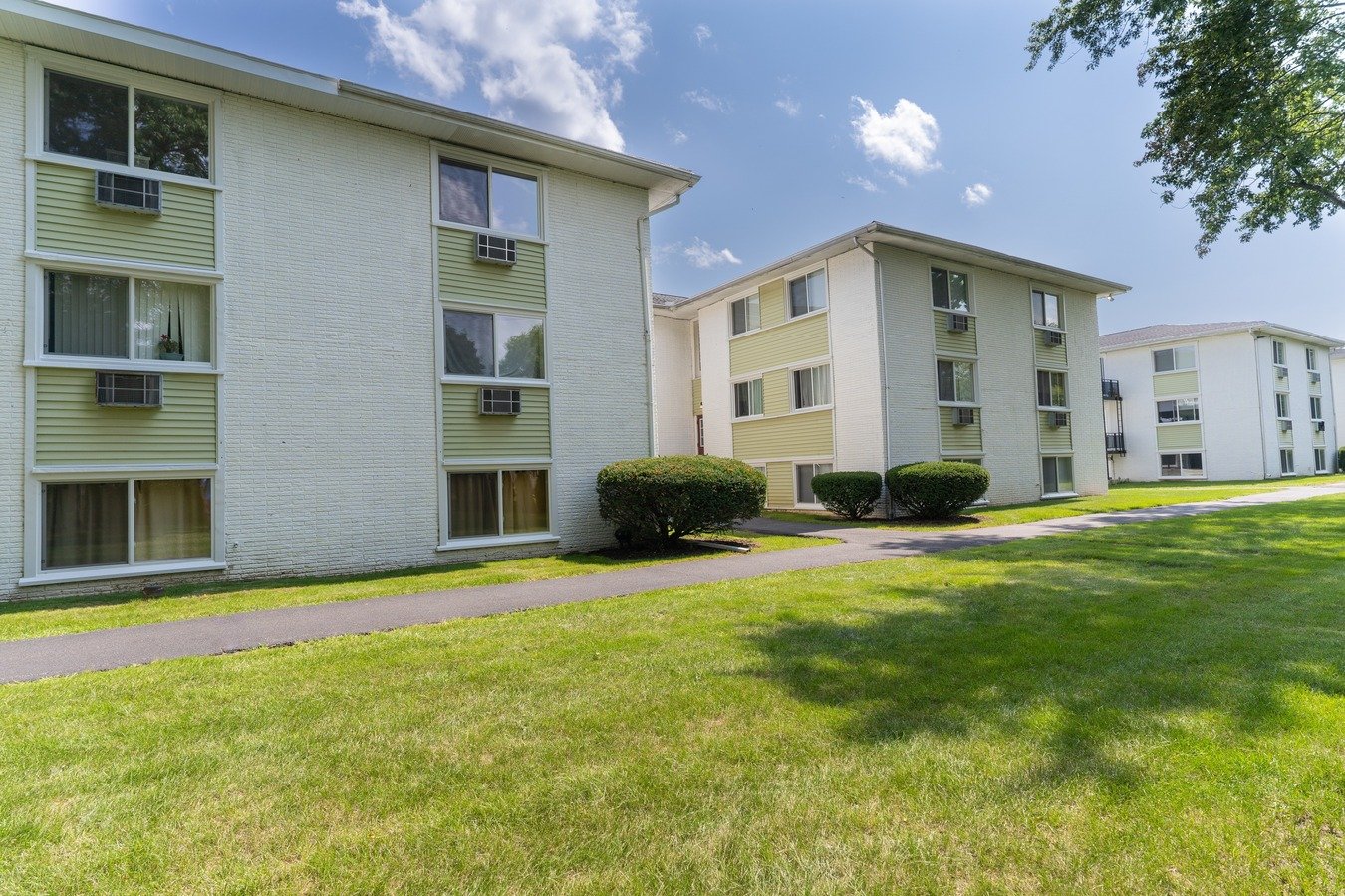 Wedgewood on the Green Apartments Henrietta, NY Rentable