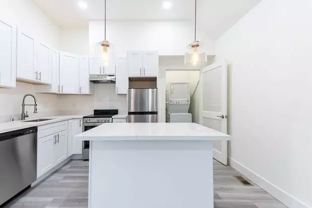 80 Harris Pl Apartment for rent in Fremont, CA