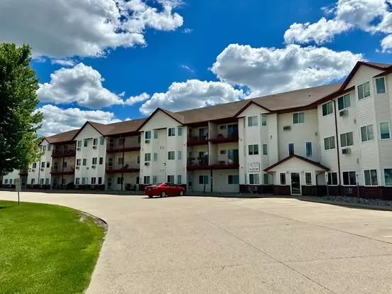5002 16th Ave S Apartment for rent in Fargo, ND