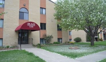 1208 28th Ave S Apartment for rent in Moorhead, MN
