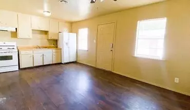 3 of 7 1910 NW Hoover Apartment for rent in Lawton, OK