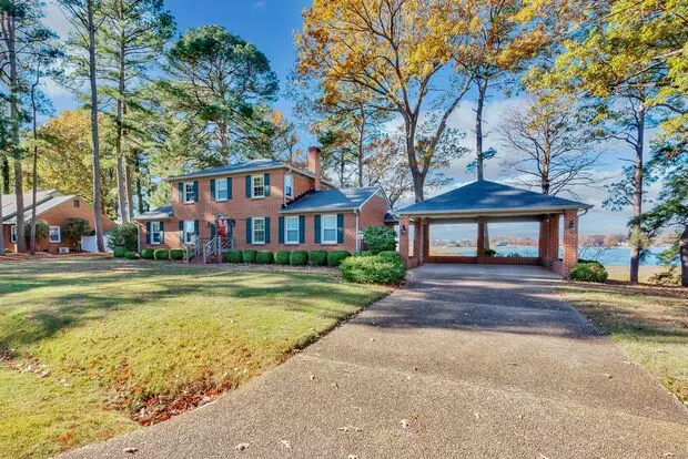 Gorgeous Waterfront Home! Apartment for rent in Smithfield, VA Gorgeous Waterfront Home! Apartment for rent in Smithfield, VA