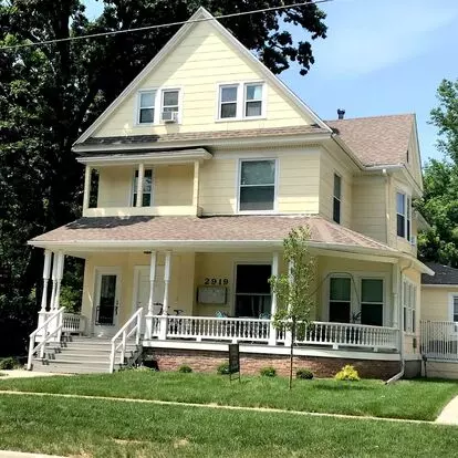 2919 Cottage Grv Apartment for rent in Des Moines, IA