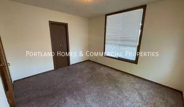 4 of 6 2456 NW Vaughn St #4 Apartment for rent in Portland, OR