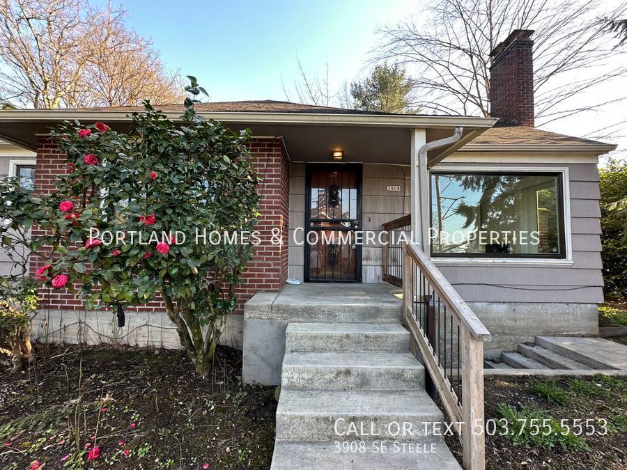 3908 SE Steele Portland, OR House for Rent Rentable